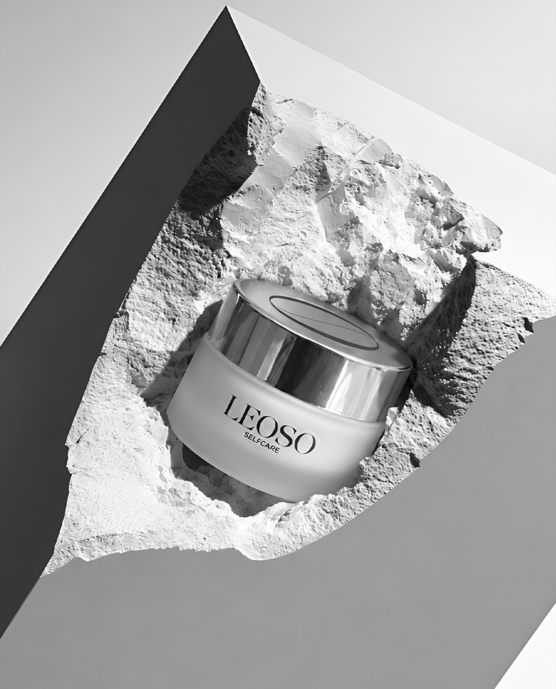 Leoso Selfcare — product on textured stone